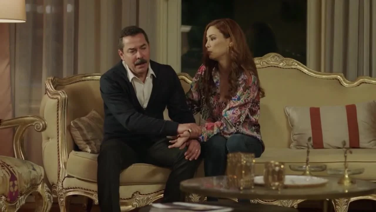 Кадры из сериала Жестокий Стамбул (2019)